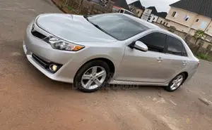 Toyota Camry 2014 Silver