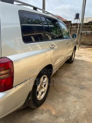 Toyota Highlander 2004 Silver