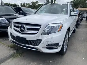 Mercedes-Benz GLK-Class 350 4MATIC 2014 White