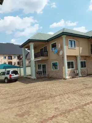 6bdrm Duplex in Spibat, Owerri for sale