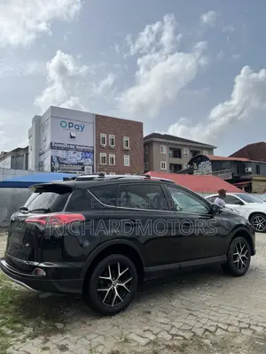 Toyota RAV4 SE AWD (2.5L 4cyl 6A) 2016 Black