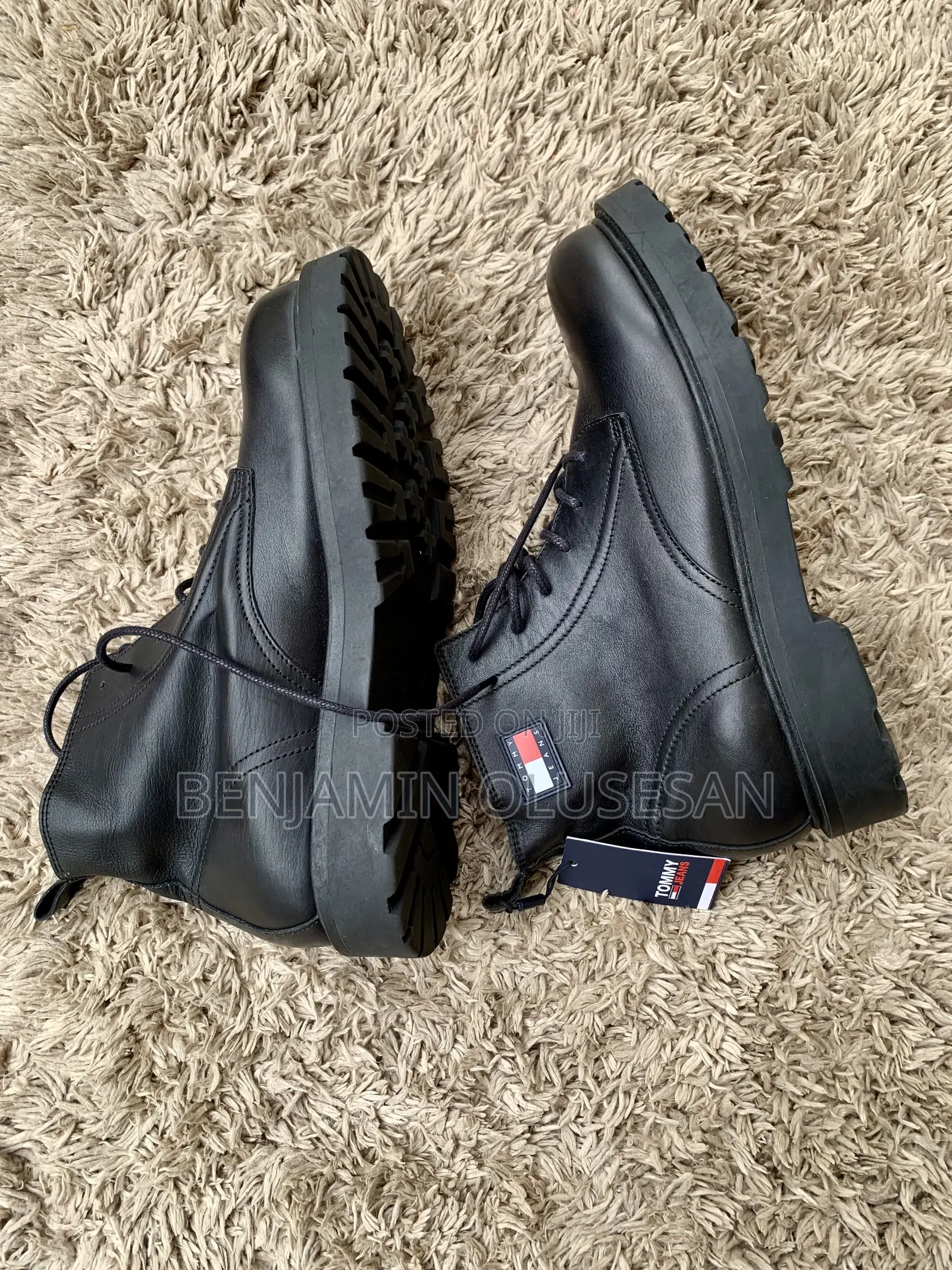 Tommy Jeans Logo-Patch Lace-Up Leather Boots