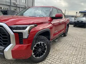 Toyota Tundra 2023 Red