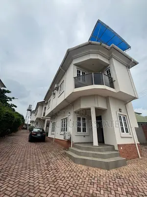 5 Bedroom Duplex at Iyaganku