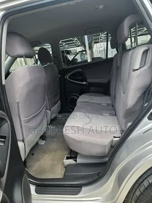 Toyota RAV4 Sport I4 4x4 2006 Silver