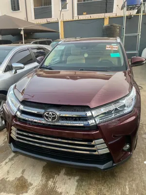 Toyota Highlander Limited 4x4 V6 (3.5L 6cyl 8A) 2017 Burgundy