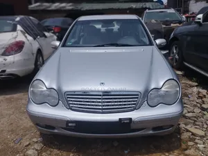 Mercedes-Benz C-Class C 180 Kompressor (W203) 2004 Silver