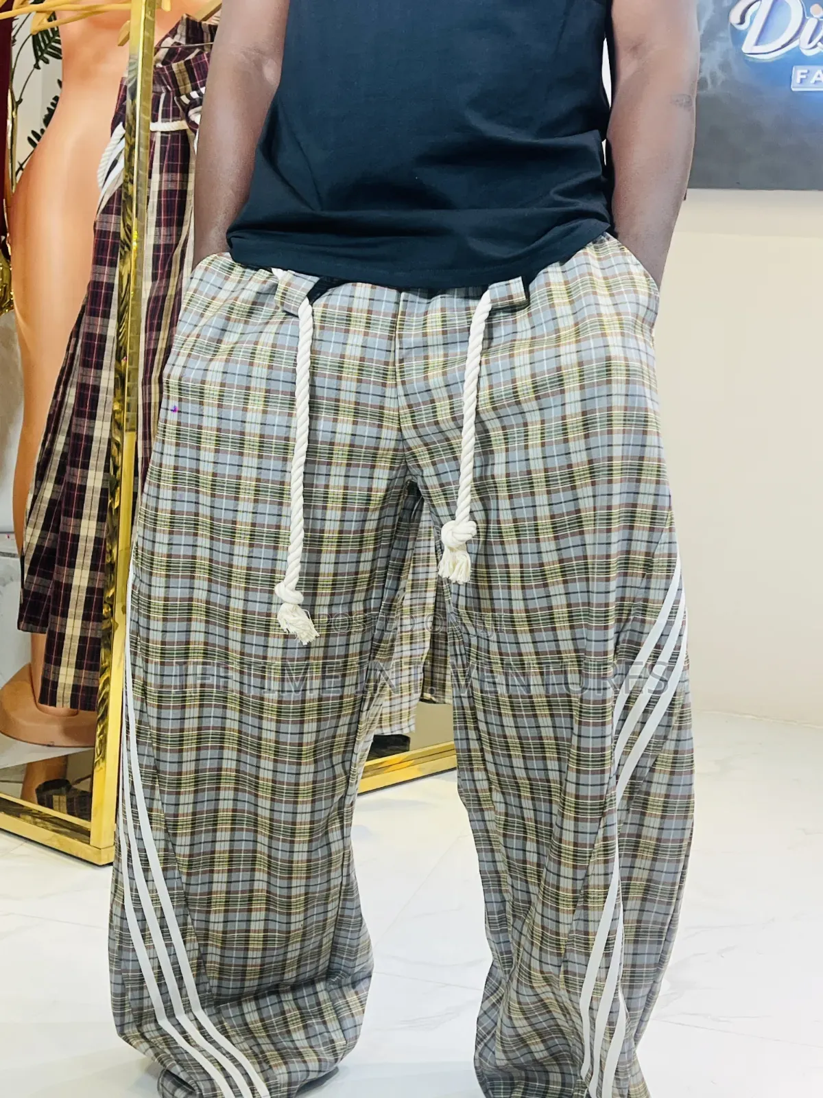 Baggy Pants