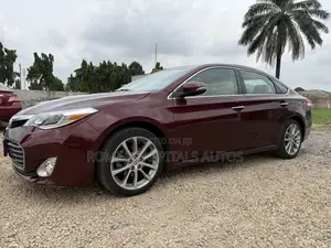 Toyota Avalon XLE 4dr Sedan (3.5L 6cyl 6A) 2015