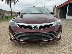 Toyota Avalon XLE 4dr Sedan (3.5L 6cyl 6A) 2015