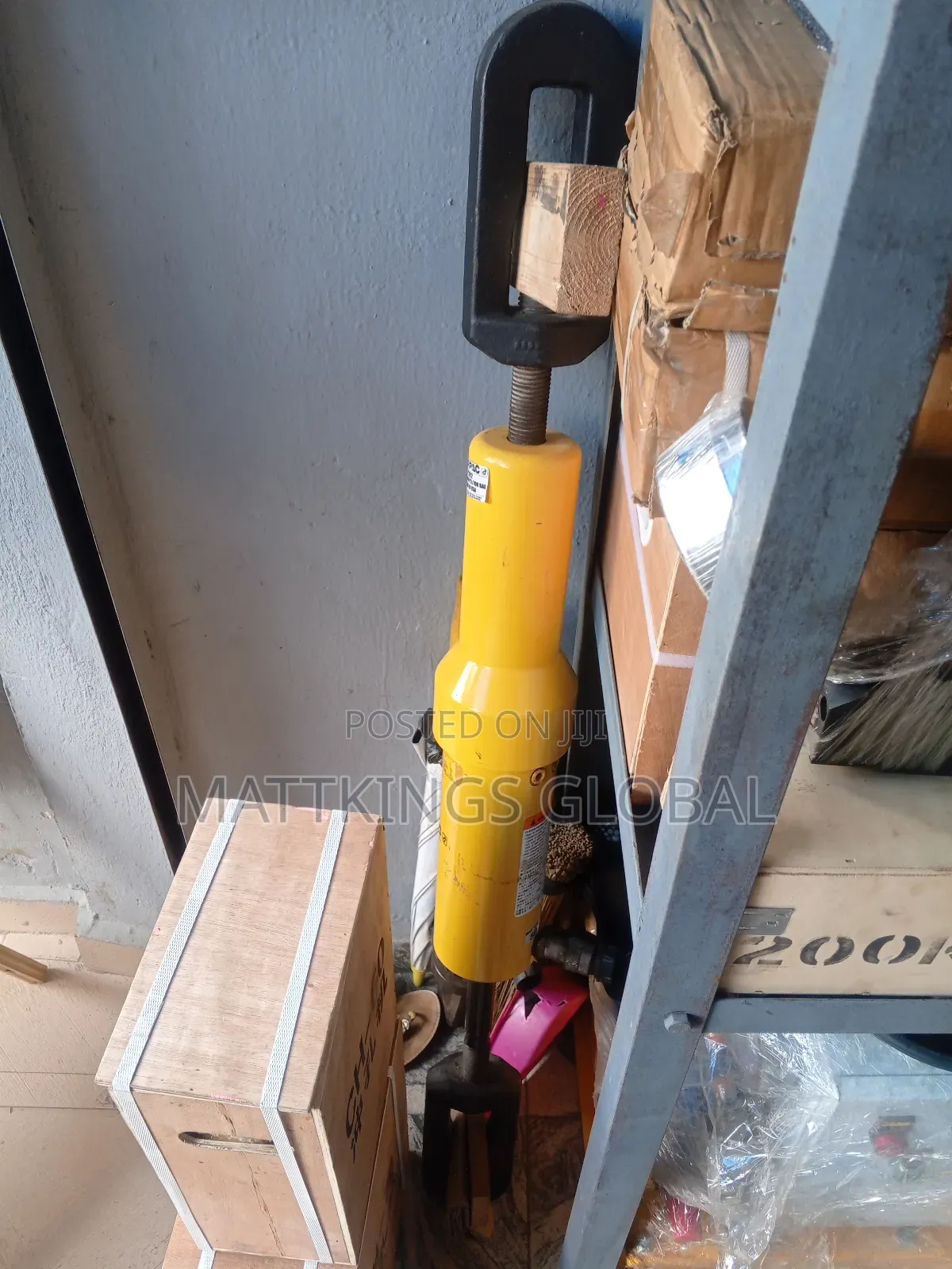 Enerpac Hydraulic Pull Cylinder