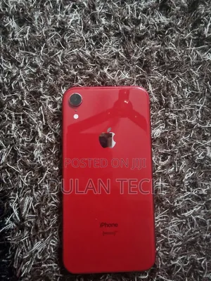 Apple iPhone XR 64 GB Red