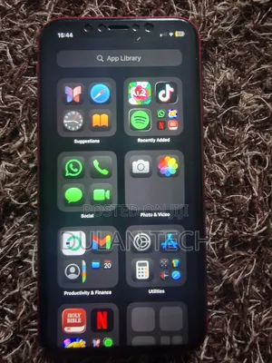 Apple iPhone XR 64 GB Red