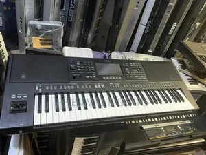 Uk Used PSR Sx 720