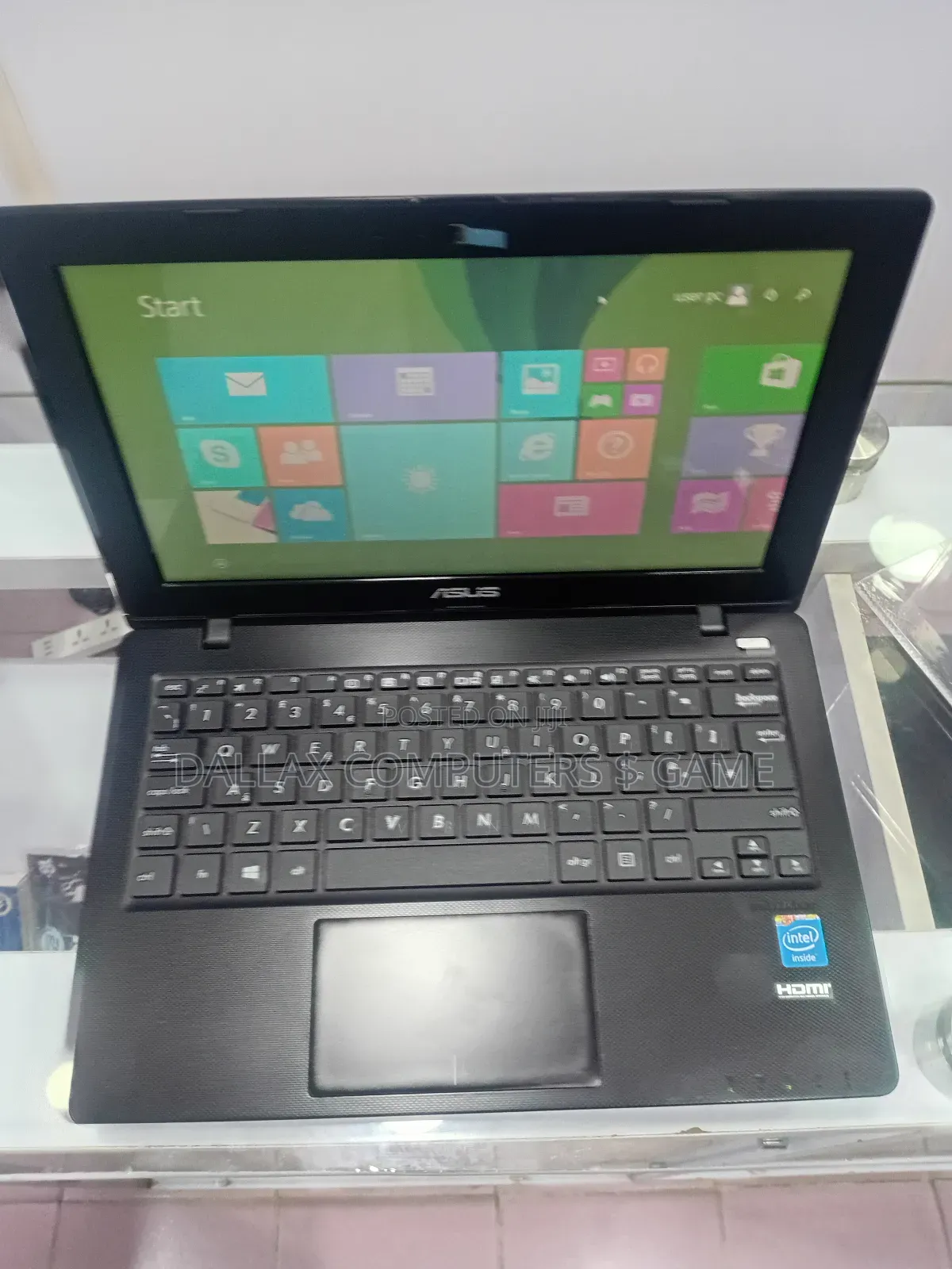Laptop Asus X200CA 2GB Intel Celeron SSD 128GB