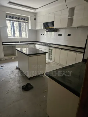 4bdrm Townhouse/Terrace in Kukuwaba Opposite, Kaura for sale
