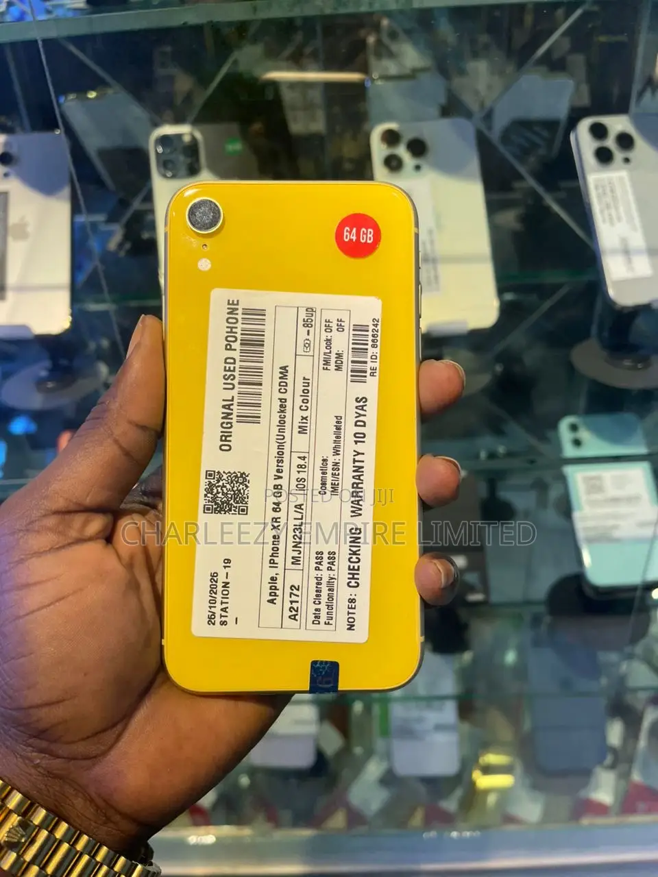 Apple iPhone XR 64 GB Yellow