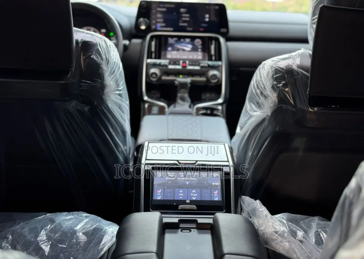 Lexus LX 2024 White