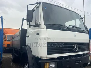 2004 Mercedes Benz 814 Foreign Used Excellent Condition