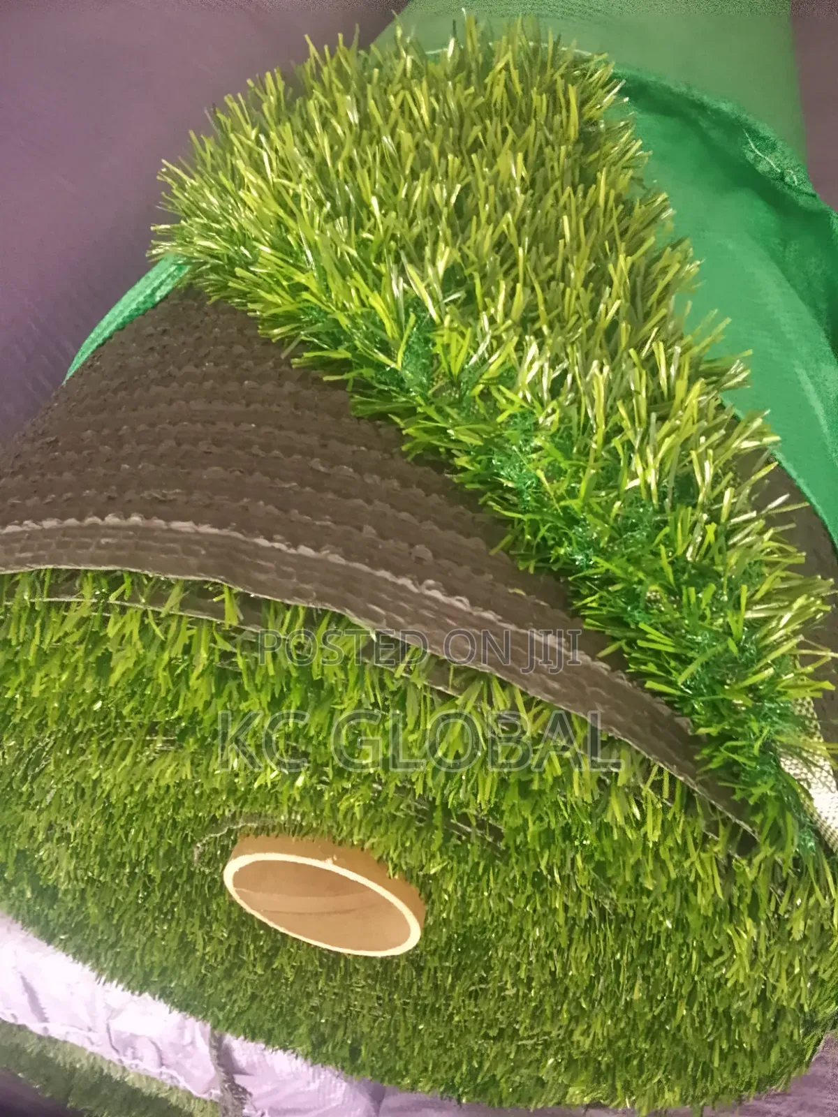Artificial Grass. Available in Different Sizes and Colors.High Quality