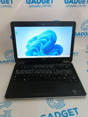 Laptop Dell Latitude E7240 8GB Intel Core i7 SSD 256GB