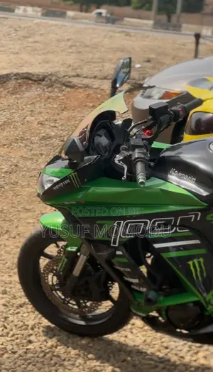 Kawasaki 2018 Blue