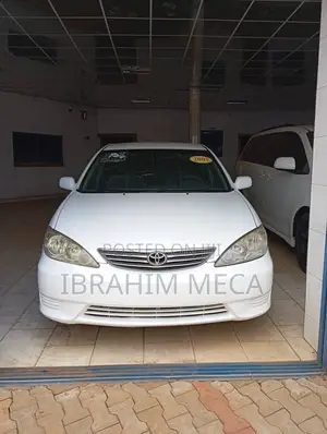 Toyota Camry LE V6 4dr Sedan (3.0L 6cyl 5A) 2005 White