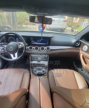 Mercedes-Benz E350 2020 Black