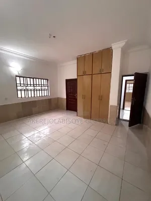 3bdrm Apartment in 6Th Avenue Gwarinpa, for rent