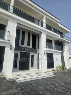 5bdrm Duplex in Maitama for rent