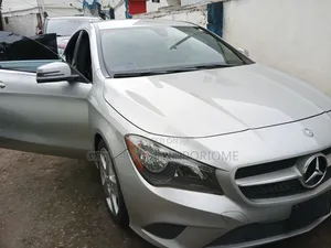 Mercedes-Benz CLA-Class CLA 250 4MATIC Sedan 2016 Silver
