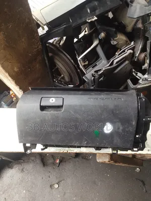 Dashboard Safe for Tacooma 012