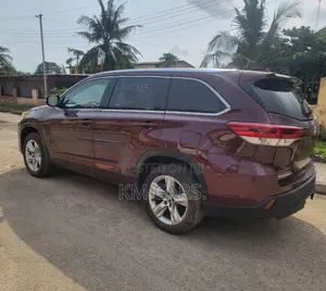 Toyota Highlander 2017