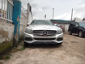 Mercedes-Benz C300 Sport Sedan RWD (2.0L 4cyl 7A) 2017 Silver