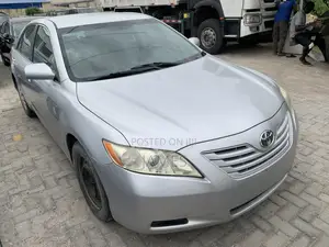Toyota Camry LE V6 4dr Sedan (3.5L 6cyl 6AM) 2008 Silver