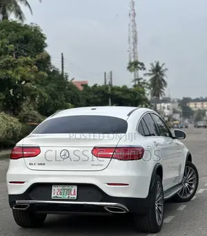 Mercedes-Benz GLC-Class 2019 White