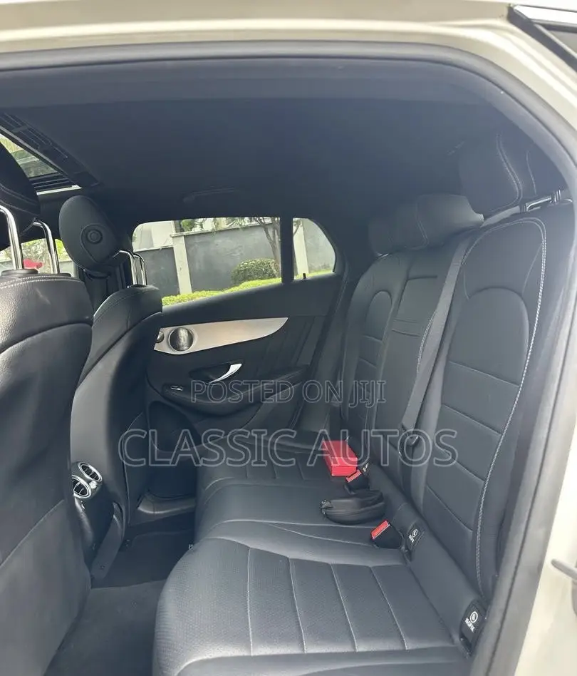 Mercedes-Benz GLC-Class 2019 White