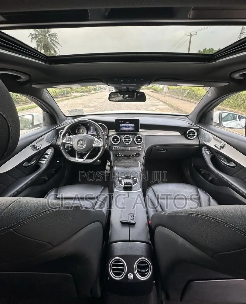 Mercedes-Benz GLC-Class 2019 White