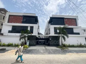 4bdrm Duplex in Lekki Phase 1 for sale