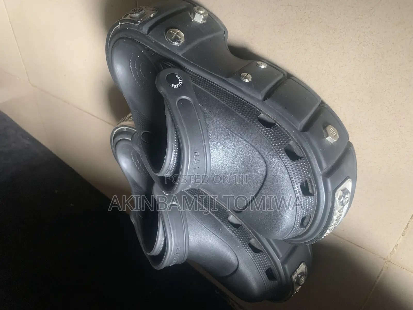 Balanciaga Crocs