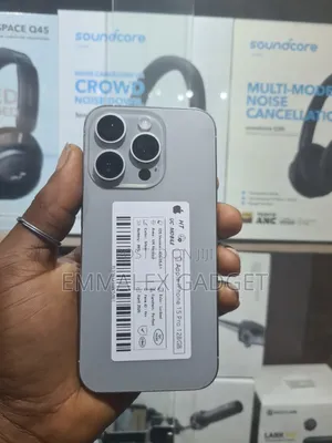 Apple iPhone 15 Pro 128 GB Gray