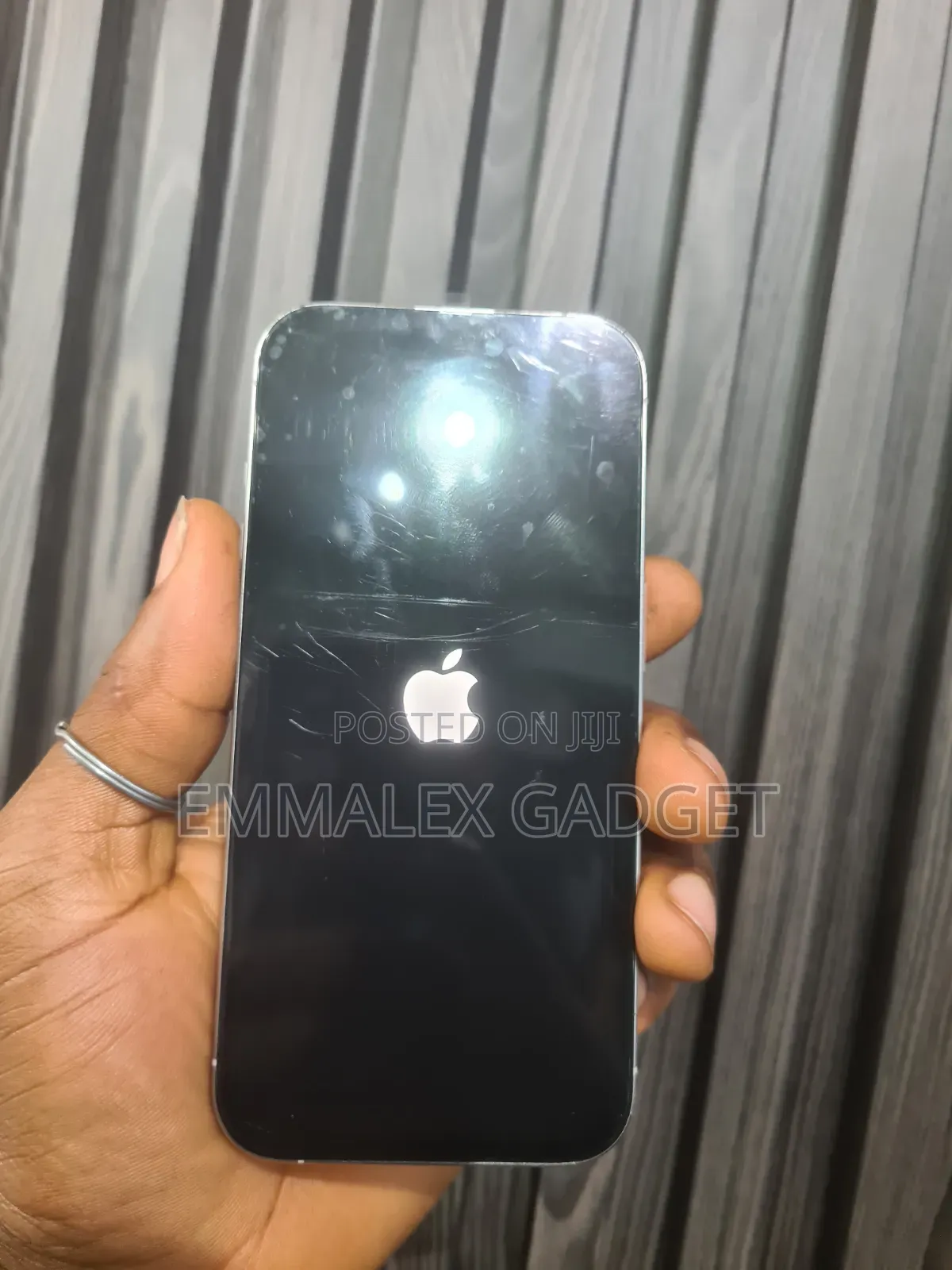 Apple iPhone 15 Pro 128 GB Gray