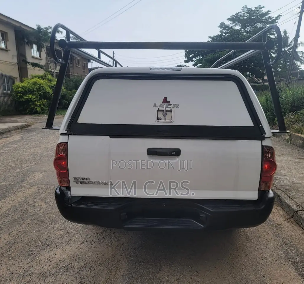 Toyota Tacoma 2013 White