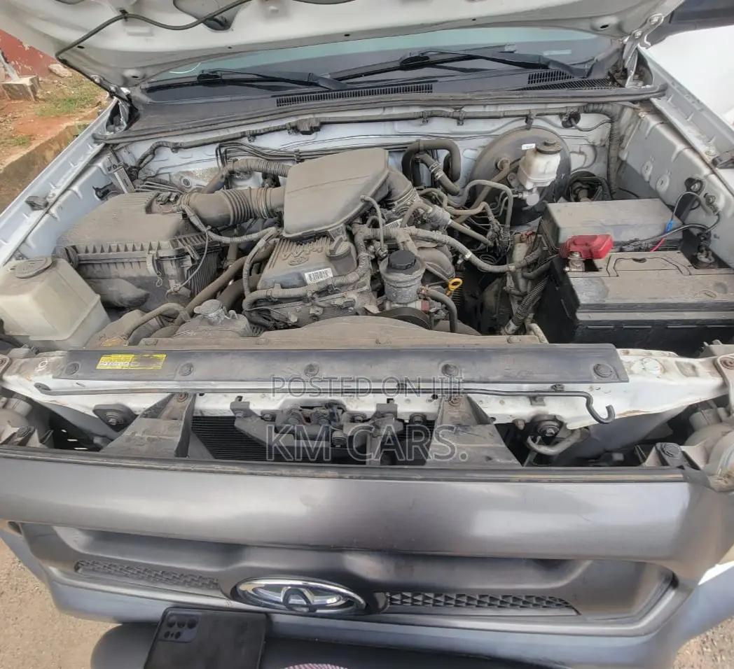 Toyota Tacoma 2013 White