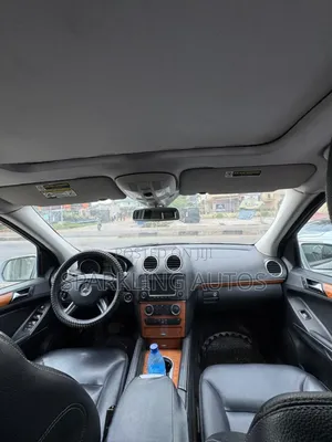 Mercedes-Benz GL-Class 2010 Silver