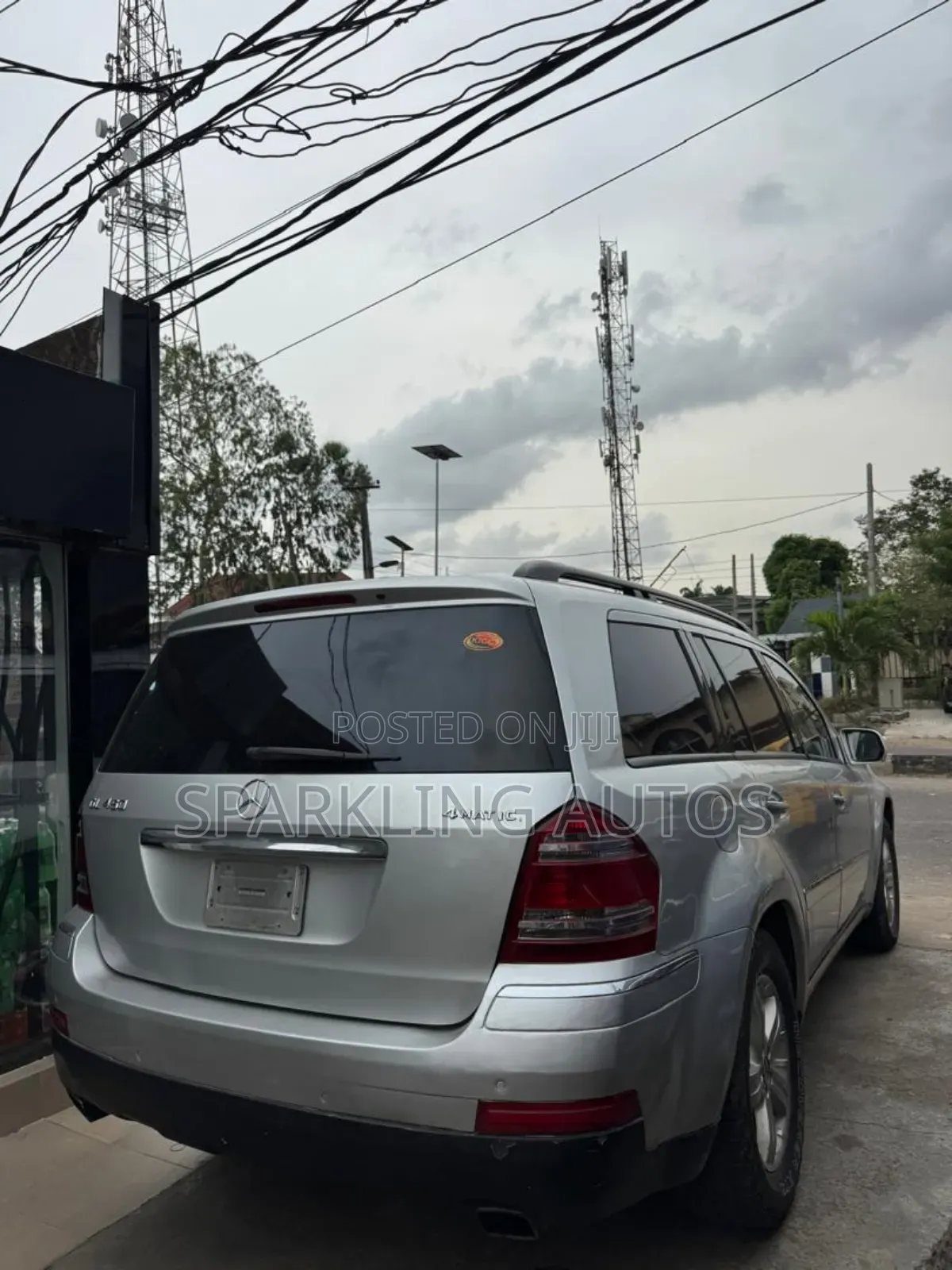 Mercedes-Benz GL-Class 2010 Silver
