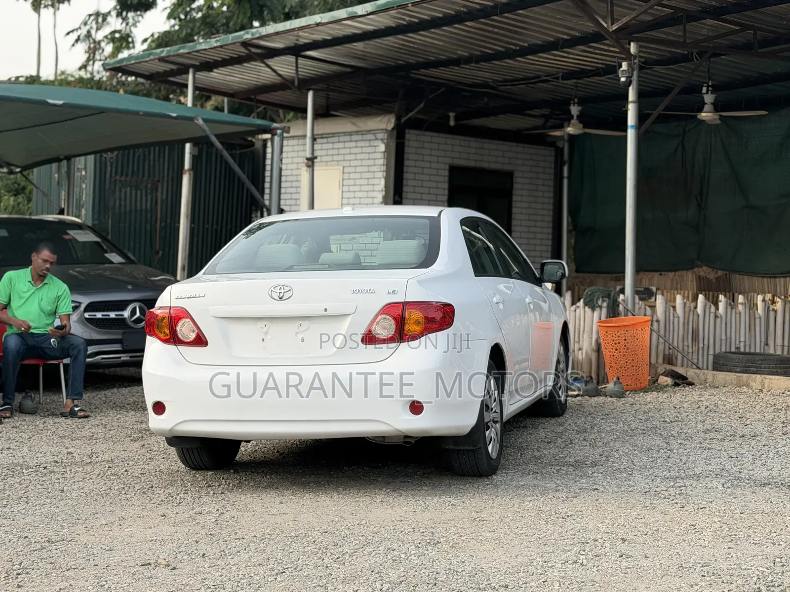 Toyota Corolla 2010 White