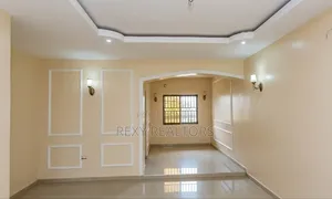 2bdrm Apartment in Shell Cooperative, Eliozu for rent