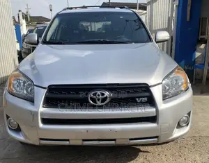 Toyota RAV4 Limited V6 4x4 2009 Silver