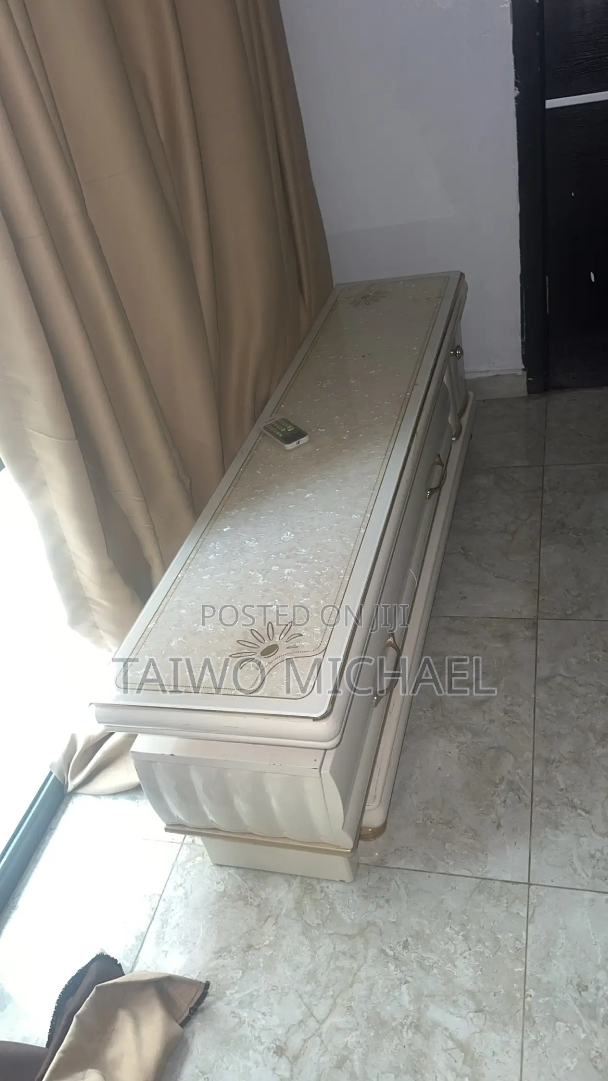 Imported TV Shelve , Good Quality.